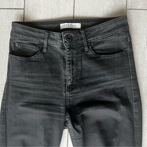 Sandro Women’s High Rise Frayed Hem Slim Jeans Black Sz. 4 Contemporary Rock